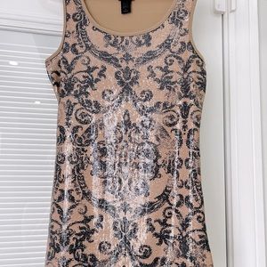 Sequence Tank Top M